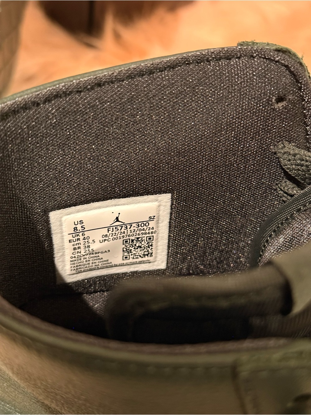 Nike Air Jordan 1 High Brooklyn boots in a dark spruce green colorway - Picture 2 of 10